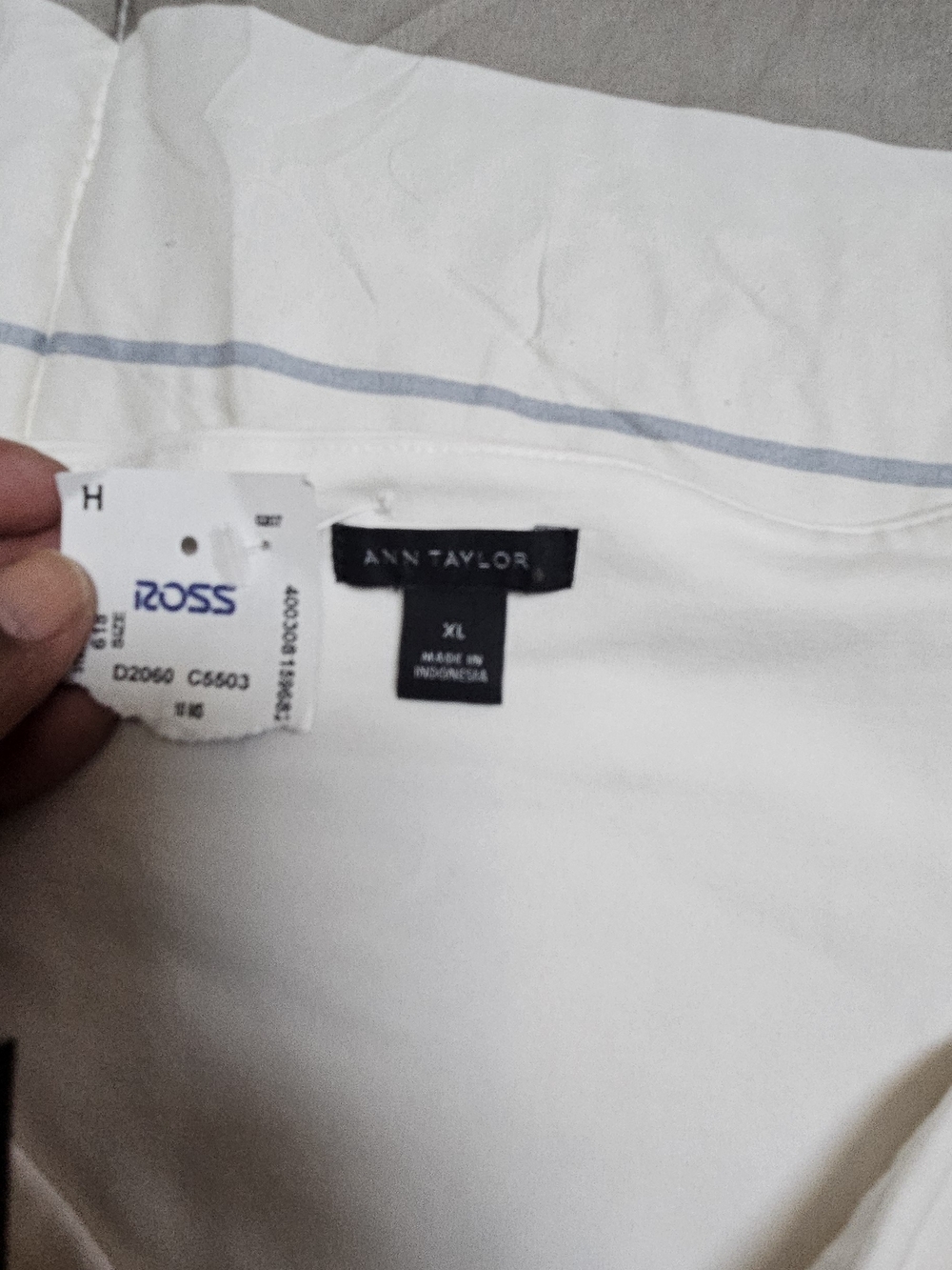 Ann Taylor White Cowl Neck Blouse Double Layer Stretch Fabric - Picture 2 of 2